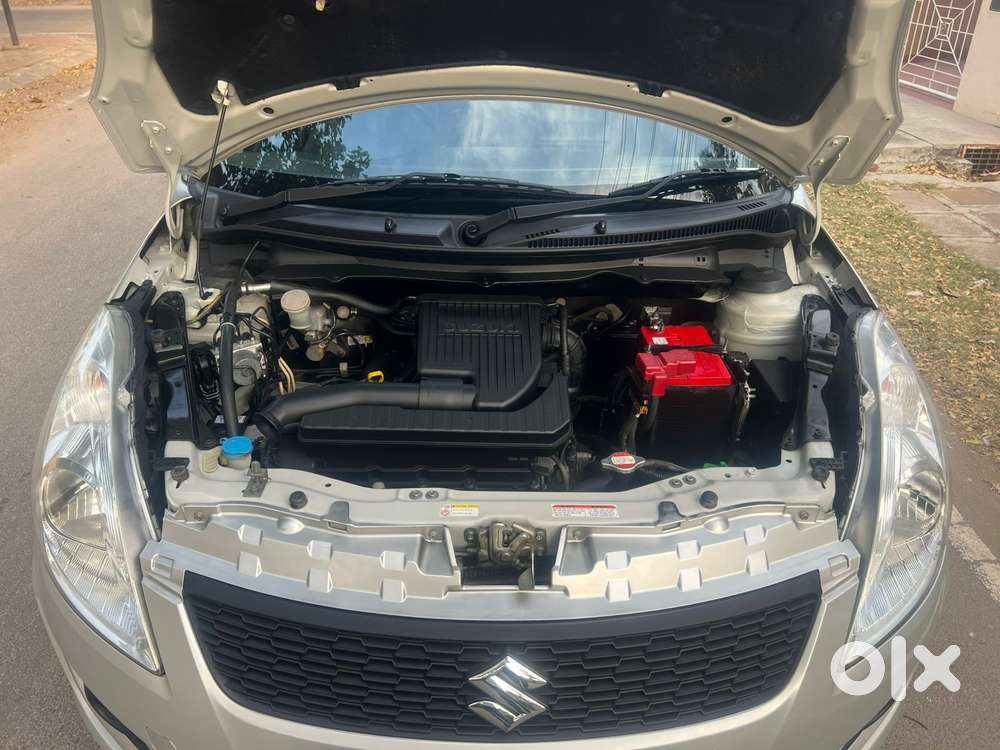 Maruti Suzuki Swift Vxi Optional, 2016, Petrol