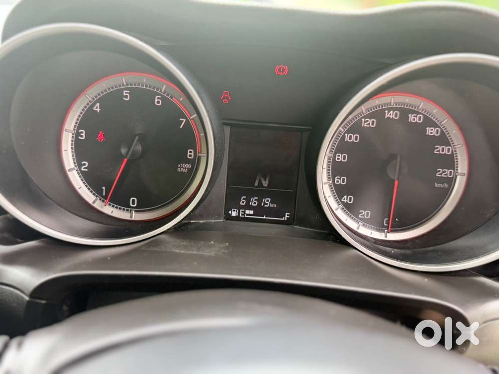 2022 Maruti Swift Zxi 1.2 Km Driven