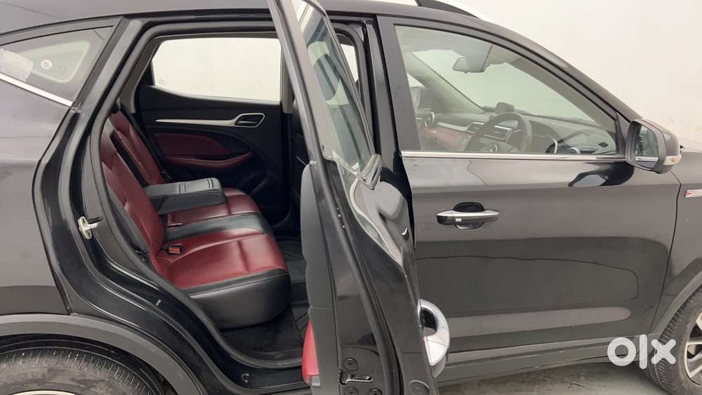 Mg Astor 1.3 Savvy Turbo At S Red, 2022, Petrol