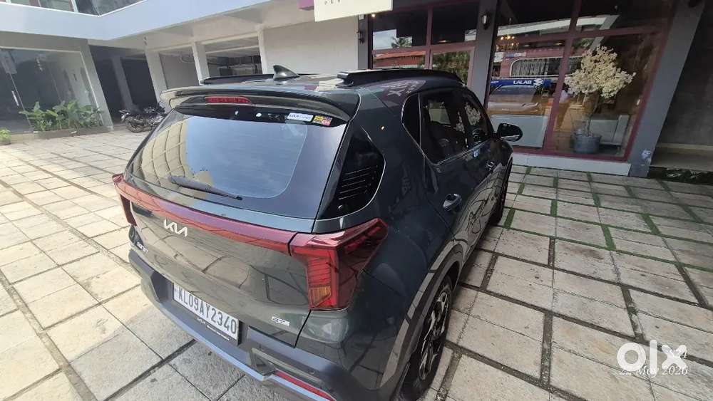 Kia Sonet 2024 Diesel Automatic Diesel Excellent Showroom Condition