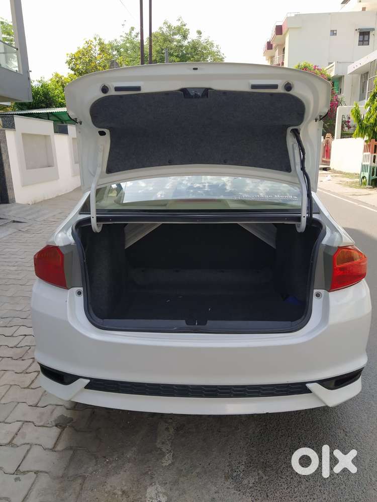 Honda City V At, 2018, Petrol