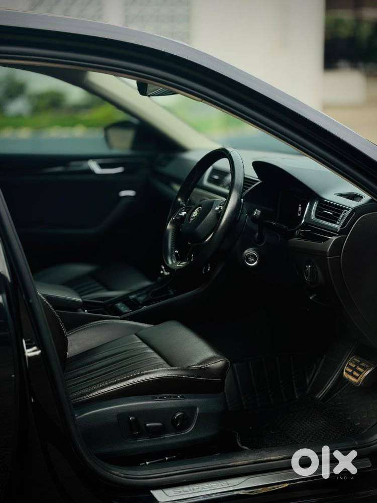 Skoda Superb 2.0 L&k Tsi At, 2021, Petrol