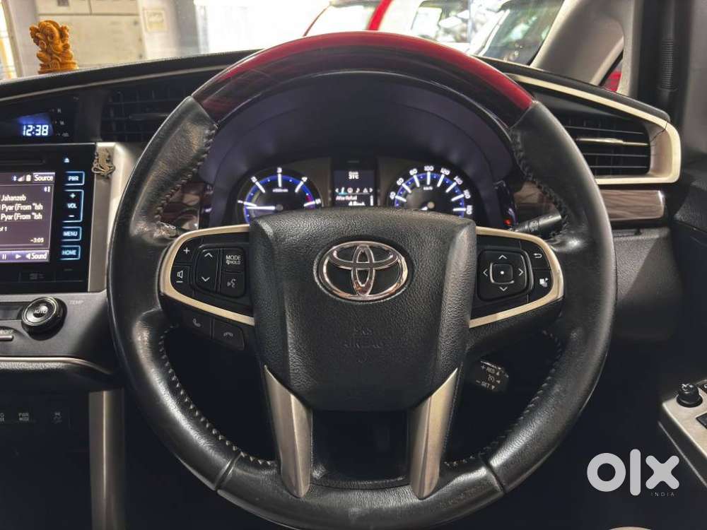 Toyota Innova Crysta 2.5z, 2017, Diesel