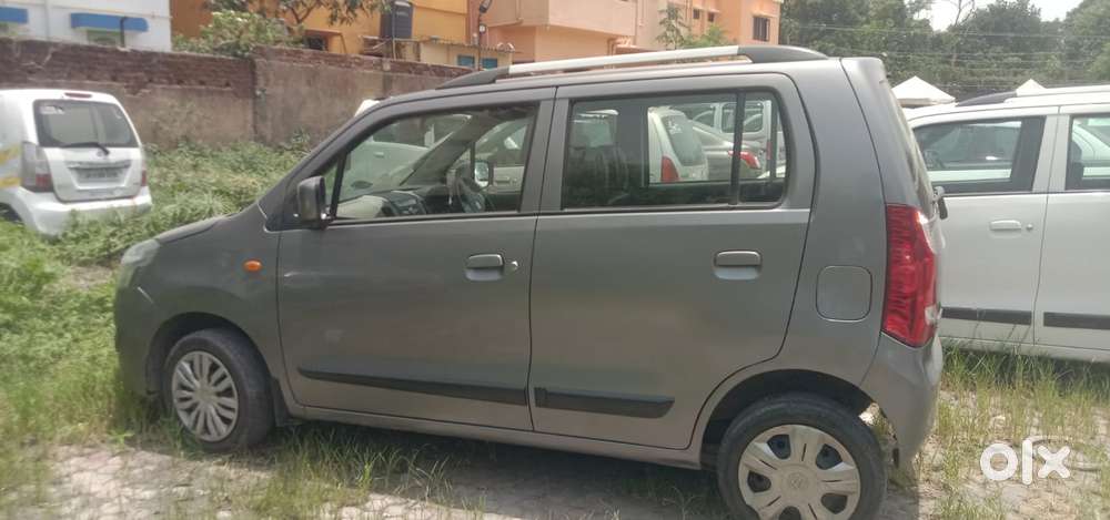 Maruti Suzuki Wagon R Amt Vxi, 2016, Petrol