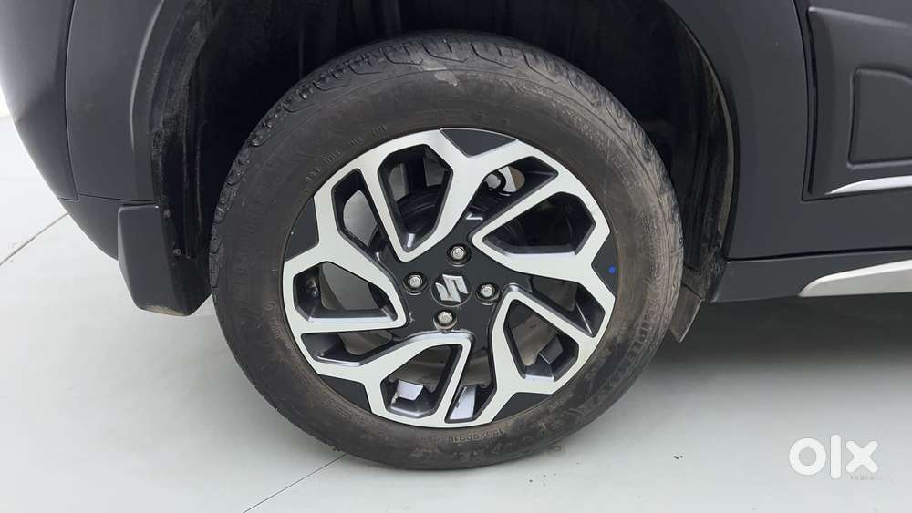 Maruti Suzuki Fronx Alpha 1.0l Turbo 6 At, 2023, Petrol
