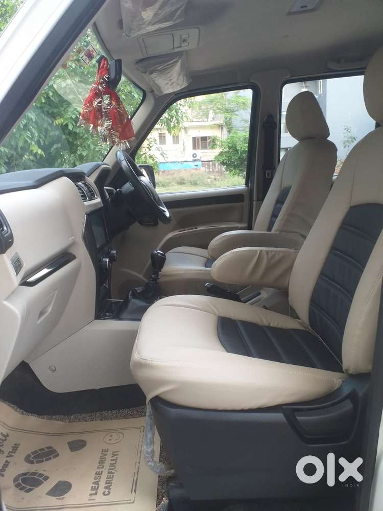 Mahindra Scorpio Classic 2.2 S 11 Mt 7 Str, 2023, Diesel