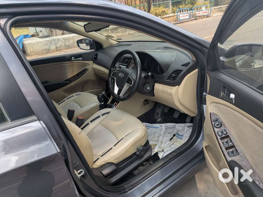 Hyundai Verna 1.6 Sx (o) Vtvt, 2014, Petrol