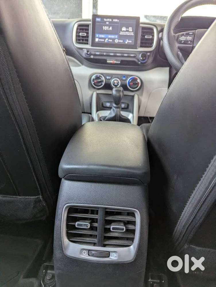 Hyundai Venue, 2024, Petrol