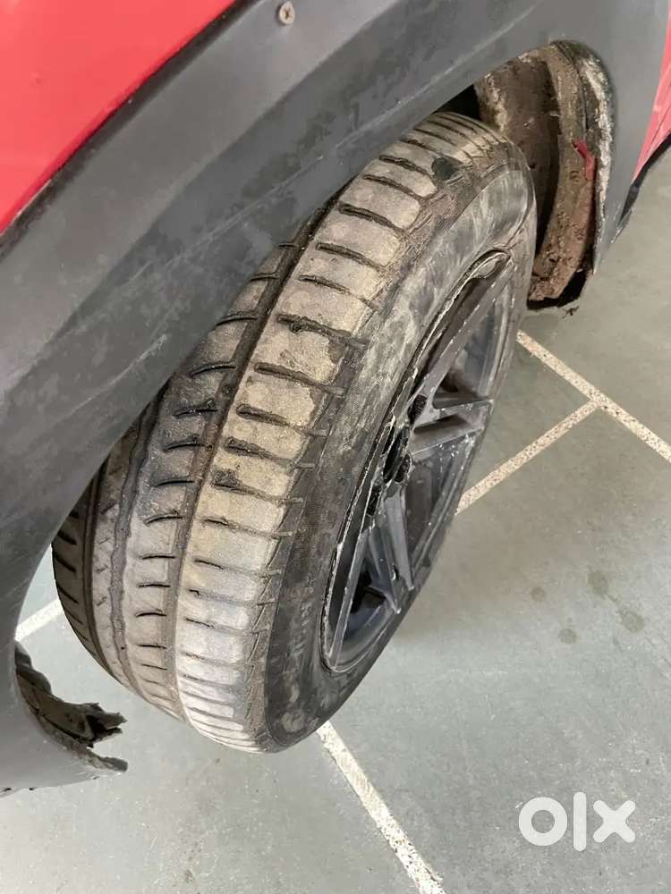 Mahindra Kuv 100 2018