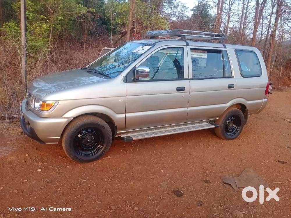 Chevrolet Tavera 2011