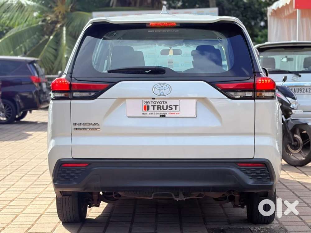 Toyota Innova Hycross 2.0 Gx 7 Str, 2024, Petrol