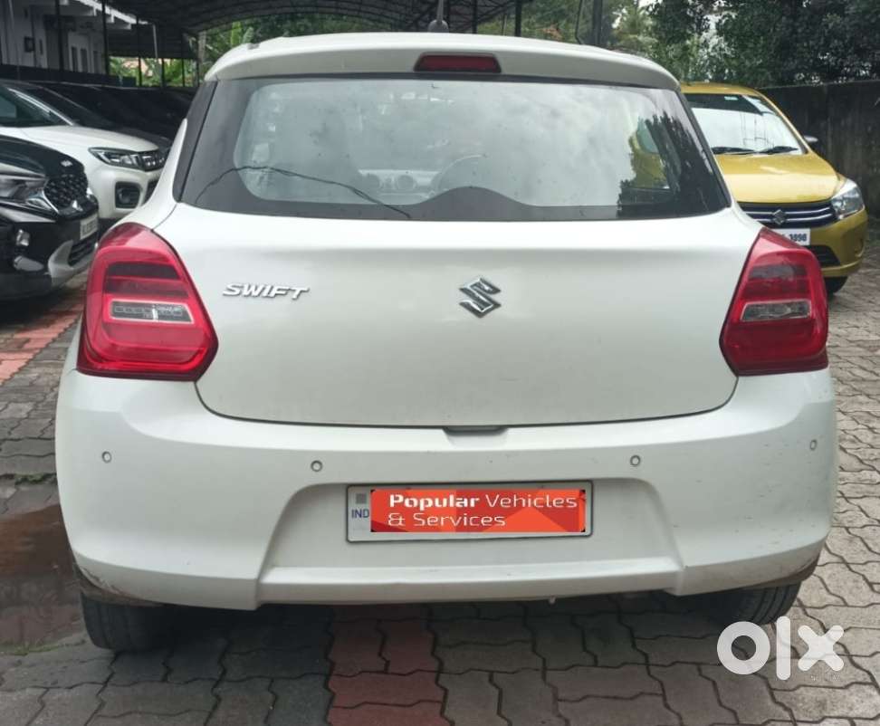 Maruti Suzuki Swift 1.2 Lxi (o), 2021, Petrol