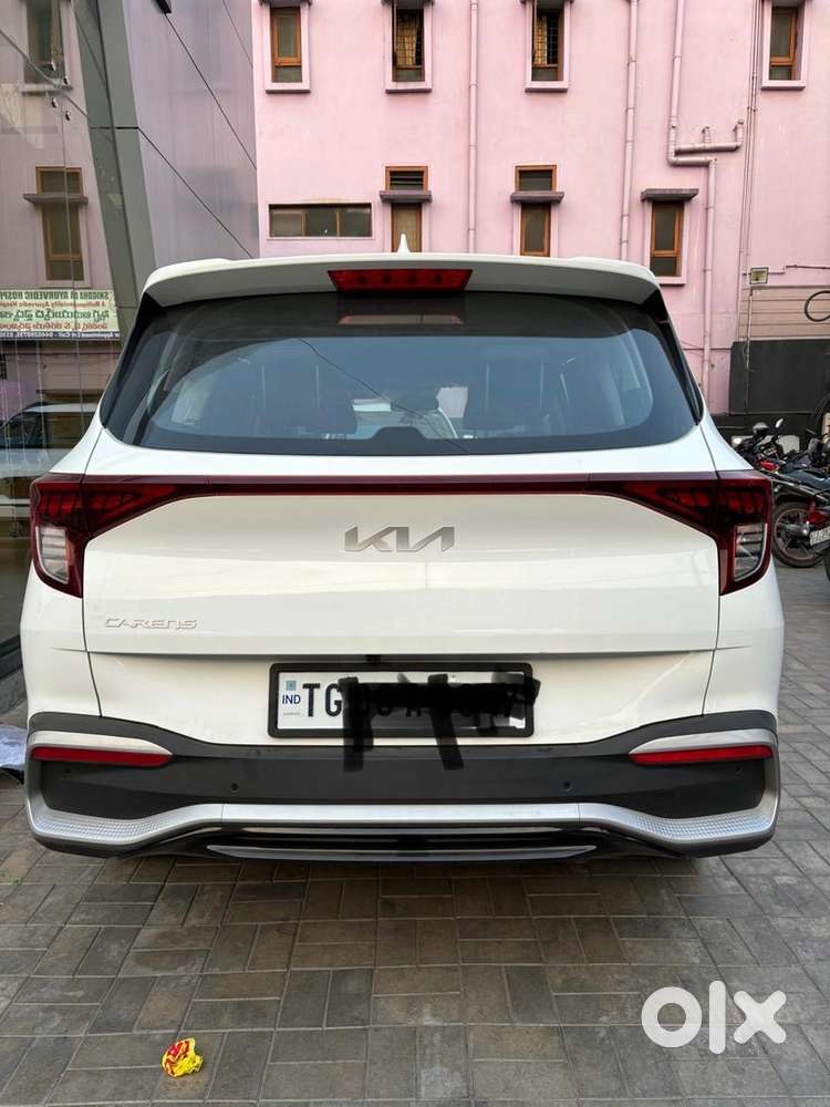 Kia Carens 2024 Petrol Manual