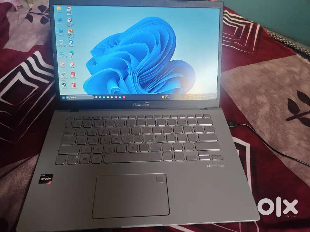 AMD Ryzen 5 3500U radeon Vega gfx 2.10ghz