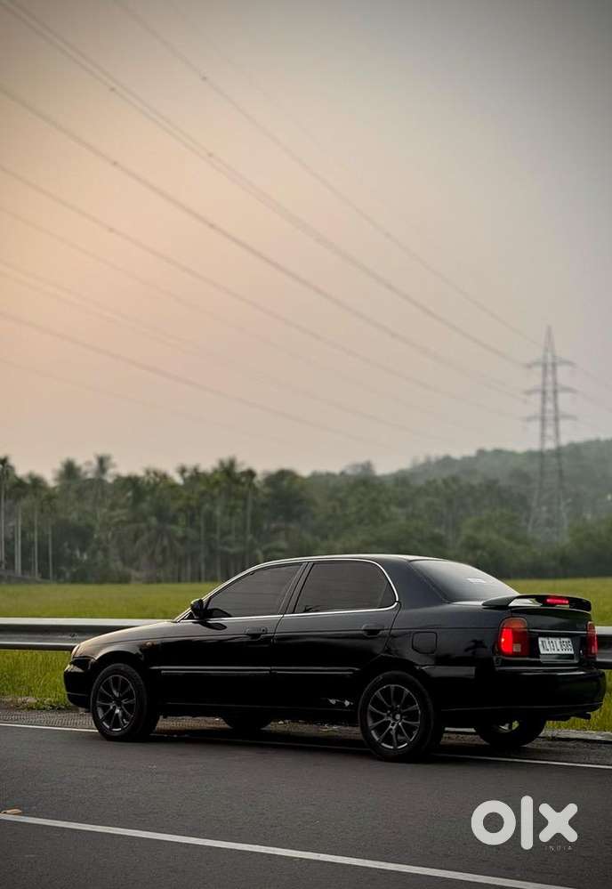 Maruti Suzuki Baleno 2004 Petrol Well Maintained