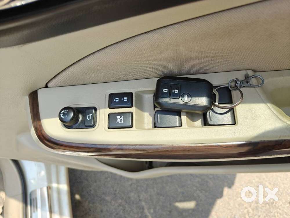 Maruti Suzuki Swift Dzire 1.3 Zxi, 2019, Petrol