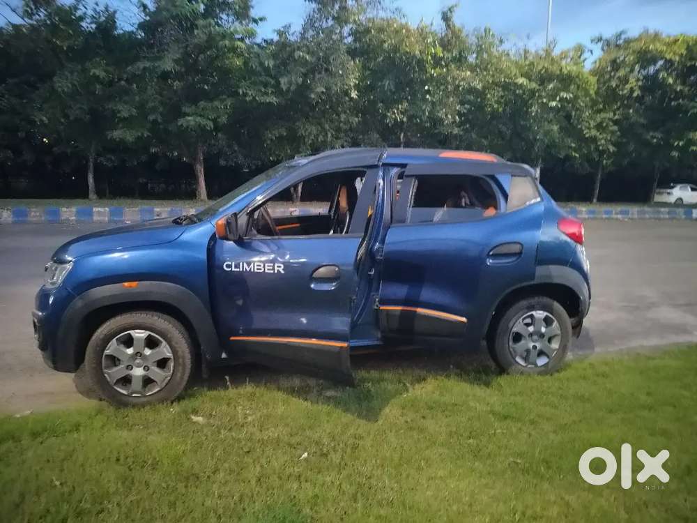 2nd Owner Renault Kwid 2017 Dual Tone