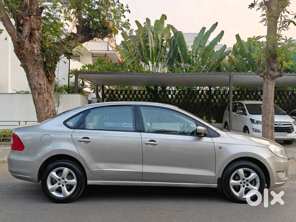 Skoda Rapid 1.6 Mpi At Elegance, 2013, Petrol
