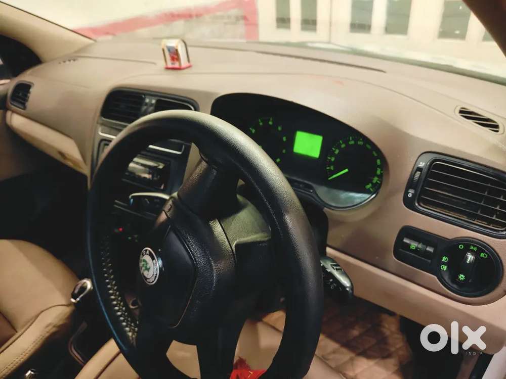 Skoda Rapid 2012 Petrol Well Maintained And Powerful Engine