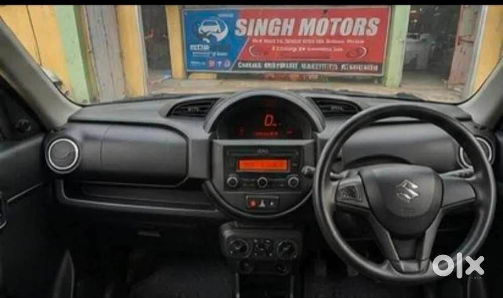 Maruti Suzuki S-presso Vxi Opt, 2020, Petrol