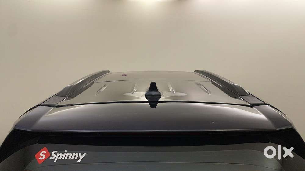 Mahindra Xuv700 2.2 Ax 5 Diesel At 7 Str, 2023, Diesel