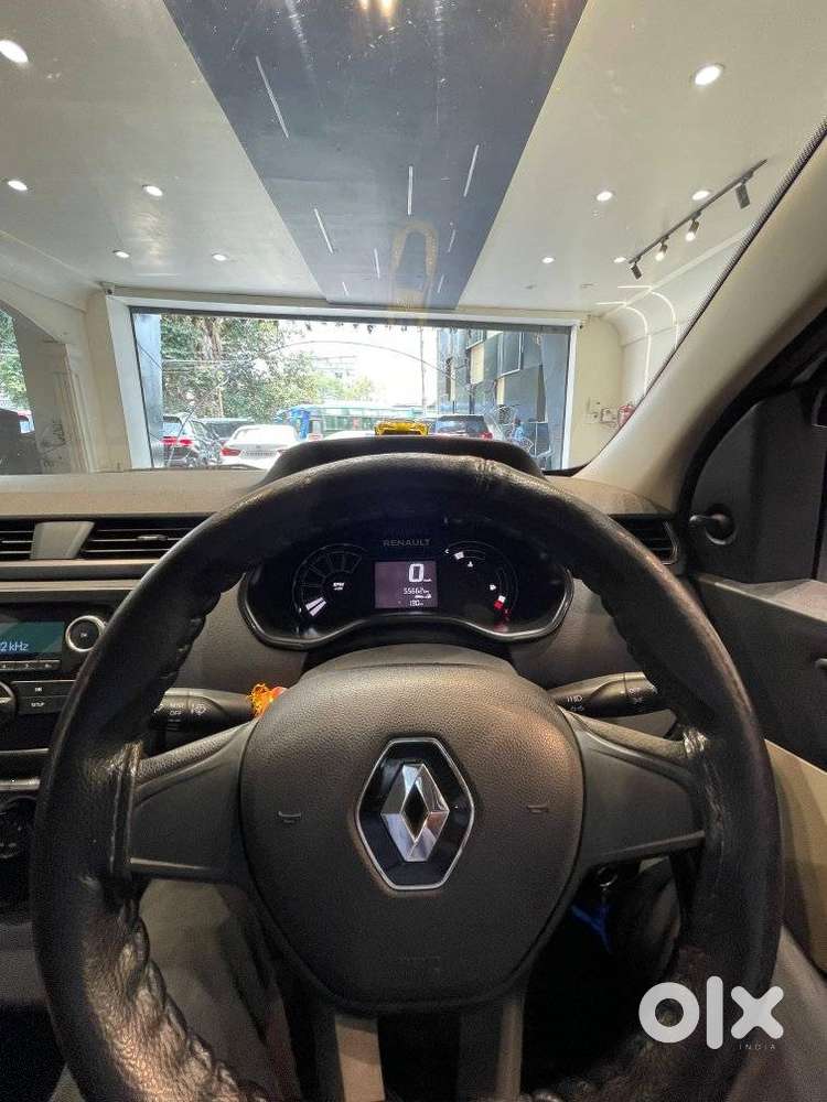 Renault Triber Rxl, 2022, Petrol