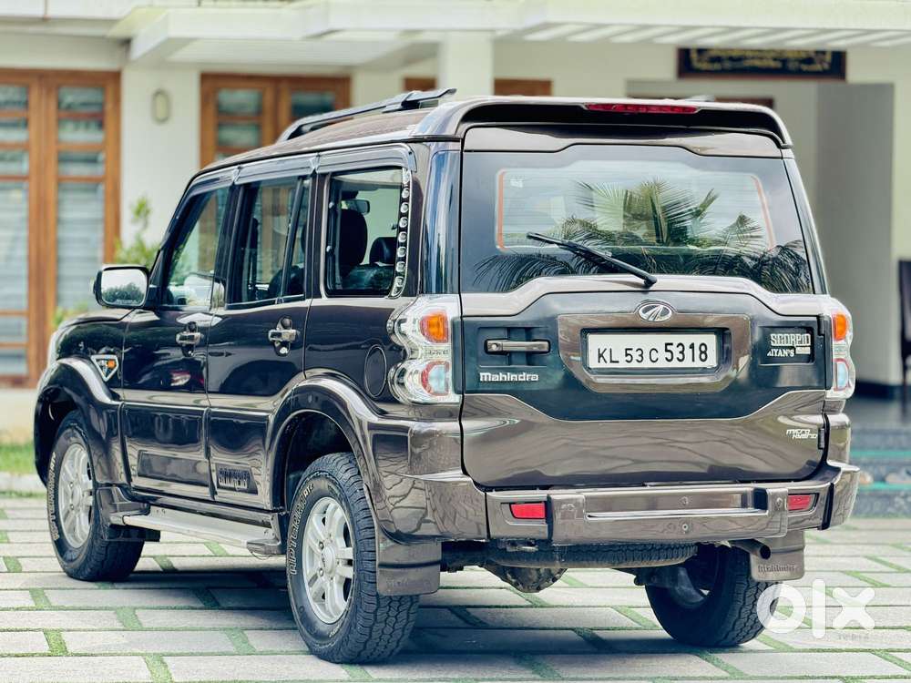 Mahindra Scorpio Vlx 2wd Bsiv, 2011, Diesel