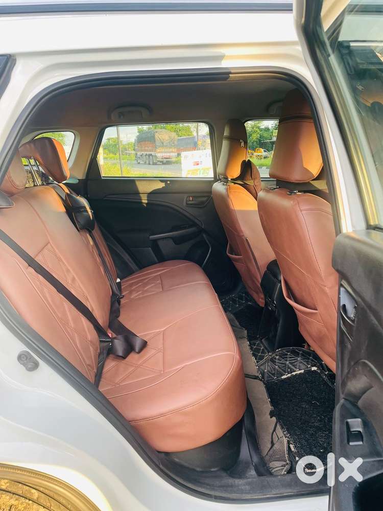Maruti Suzuki Brezza 1.5 Vxi Smart Hybrid, 2024, Petrol