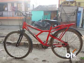 Hero mig cycle online red colour