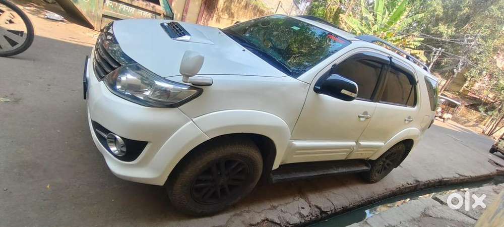 Mint Condition Fortuner 2015