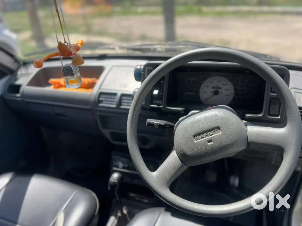 The Car Is Of White Colour This Car Is Non Ac