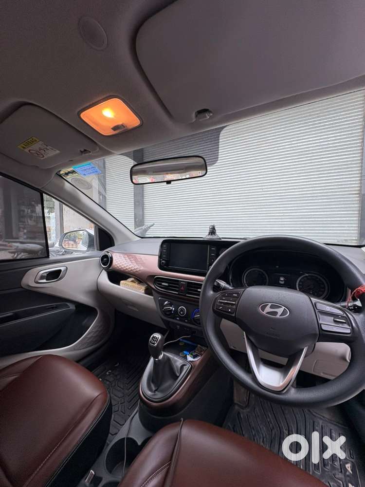 Hyundai Aura 2023 Cng