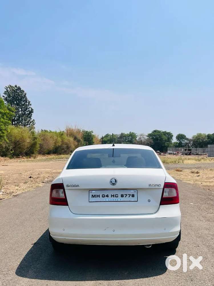 Skoda Rapid At 2015