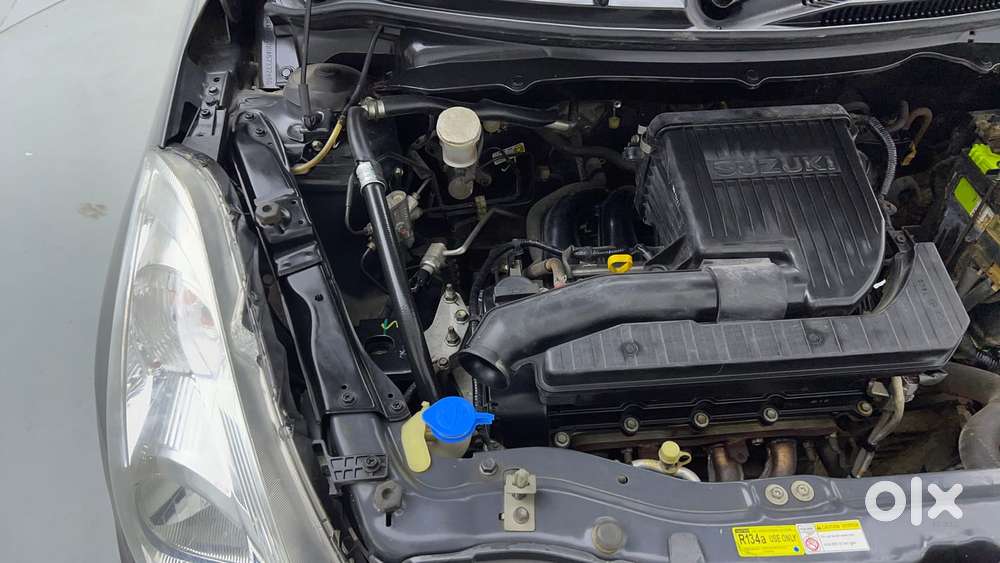 Maruti Suzuki Swift Vvt Vxi, 2016, Petrol