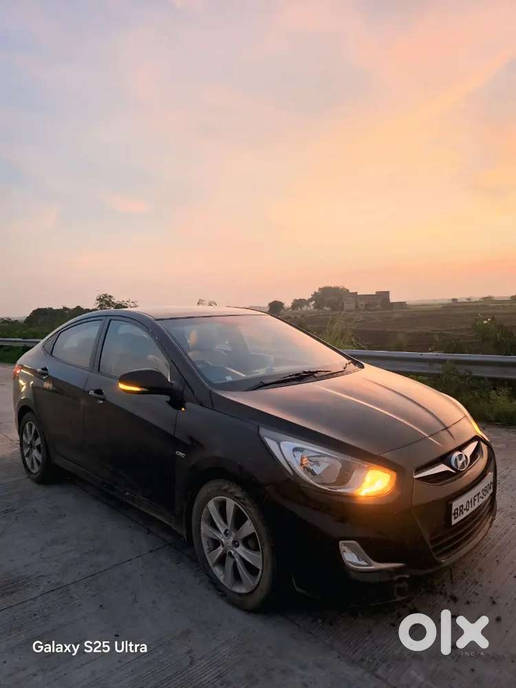 Hyundai Verna 2012 Diesel Black 75000 Km Driven  Well Maintained