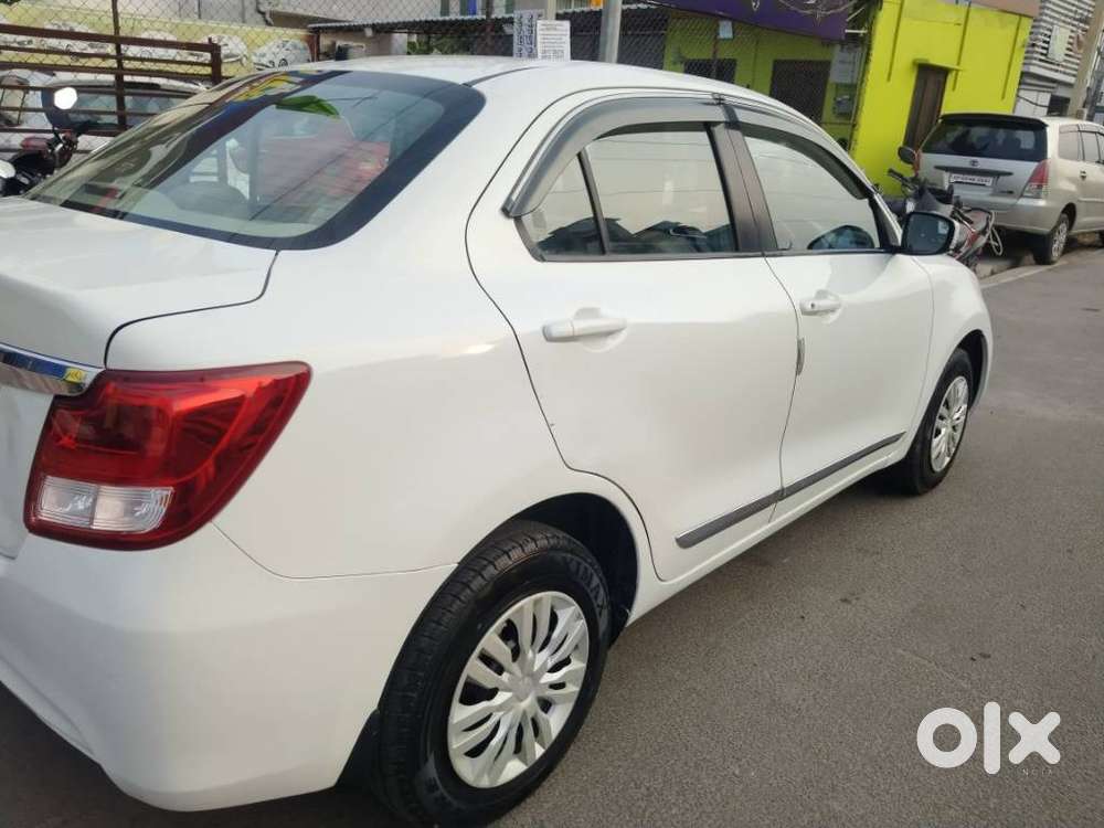 Maruti Suzuki Dzire 1.2 Vxi, 2021, Petrol