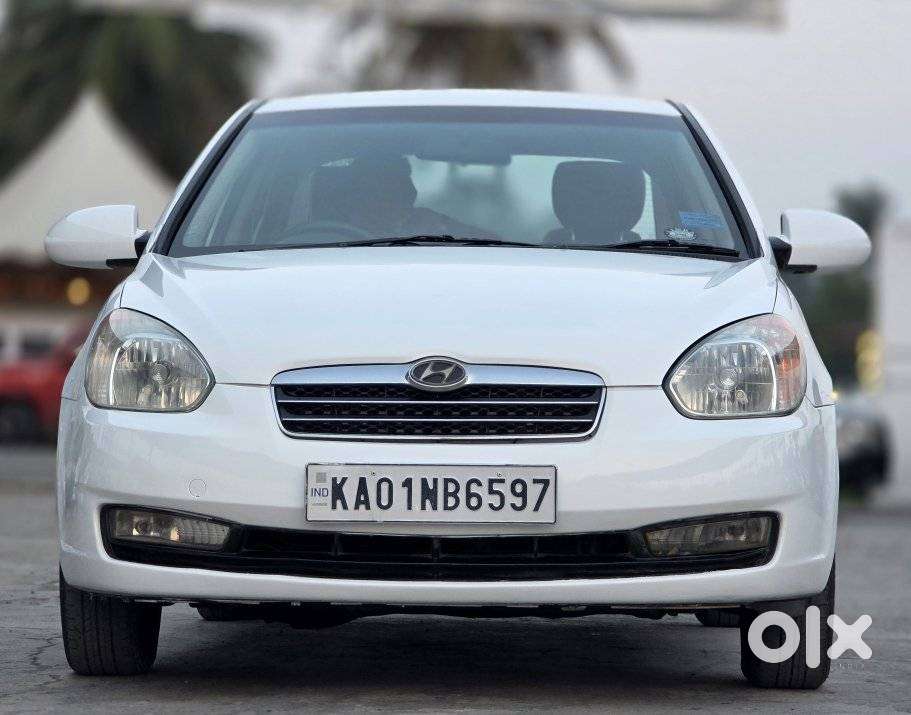 Hyundai Verna, 2010, Petrol