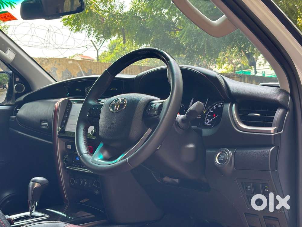 Toyota Fortuner Legender 4x4 At 2.8, 2023, Diesel