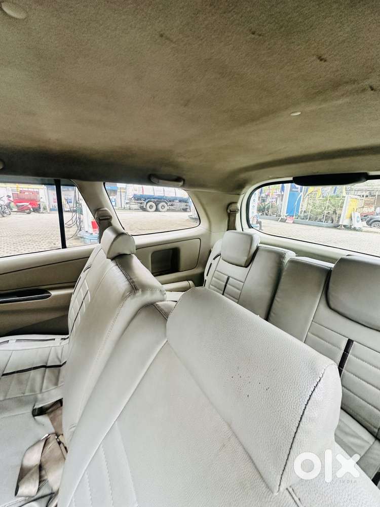 Toyota Innova 2012-2013 2.5 E Diesel Ms 8-seater, 2014, Diesel