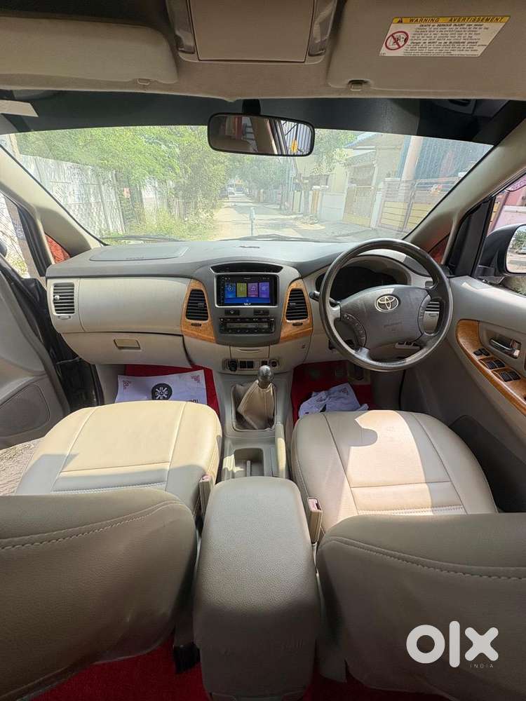 Toyota Innova 2.5 V 7 Str, 2011, Diesel