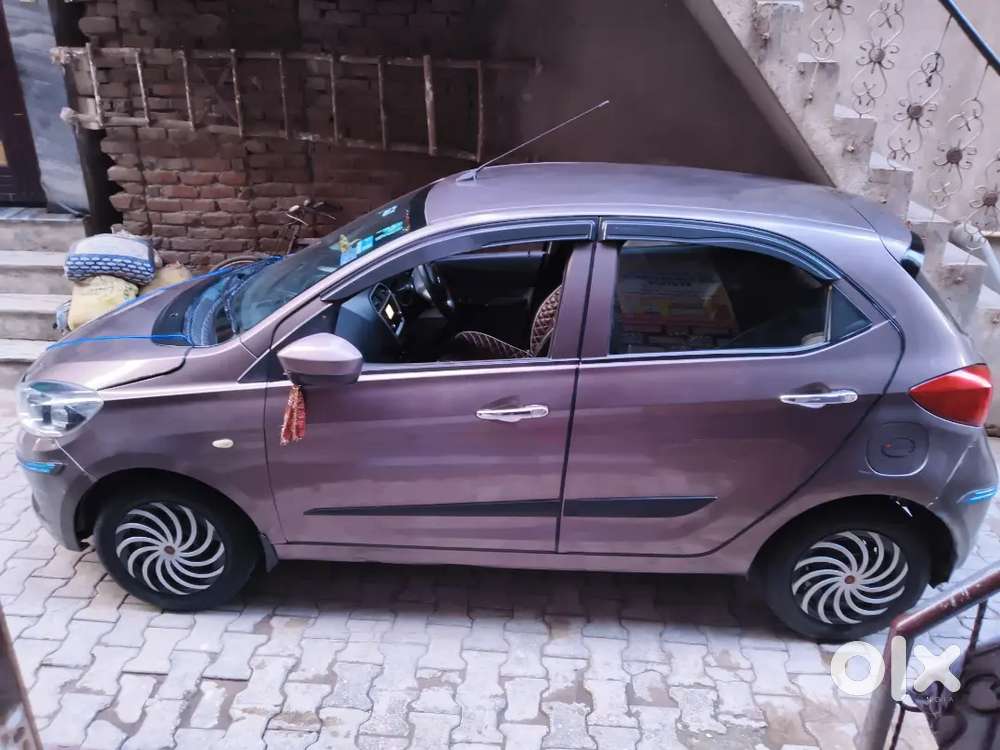 Tata Tiago Revotron Xt 2017