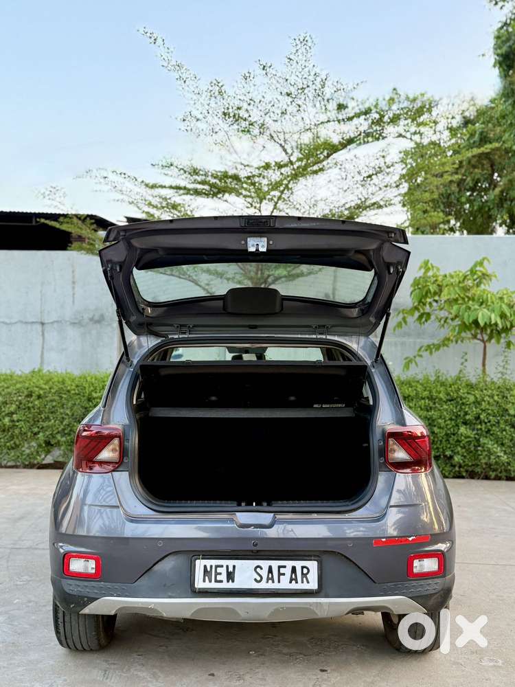 Hyundai Venue Sx (o) Mt 1.5 Diesel, 2019, Diesel