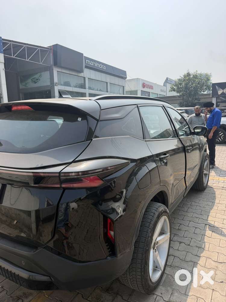 Tata Harrier Diesel 2424 Automatic
