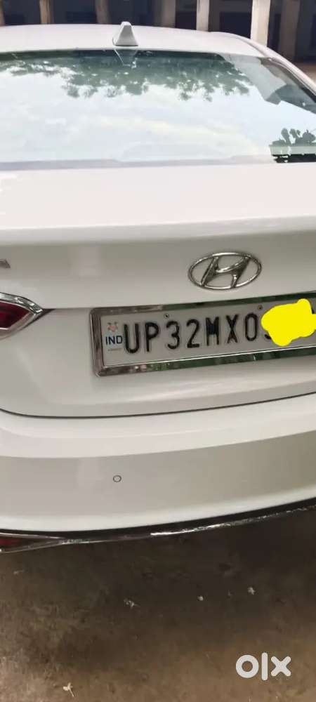 2022 Modal Hyundai Varna Car