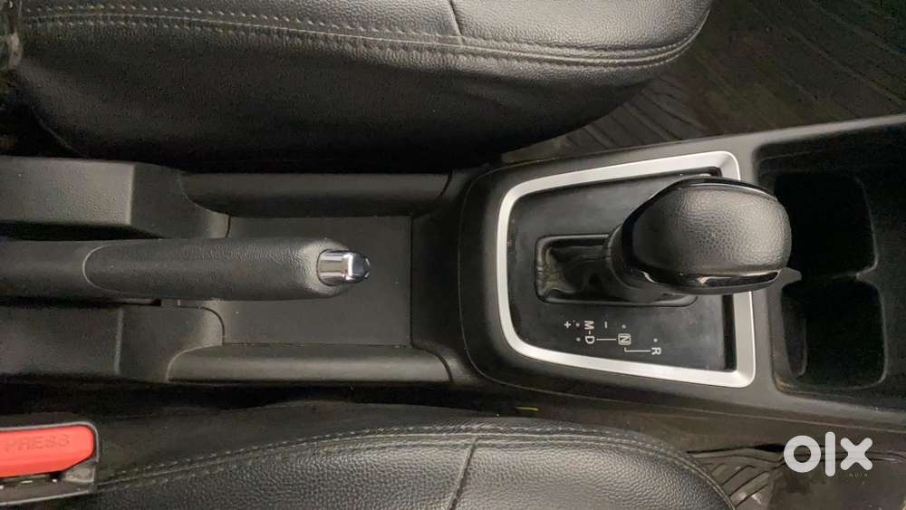 Maruti Suzuki Swift 2018 Amt Zxi, 2022, Petrol