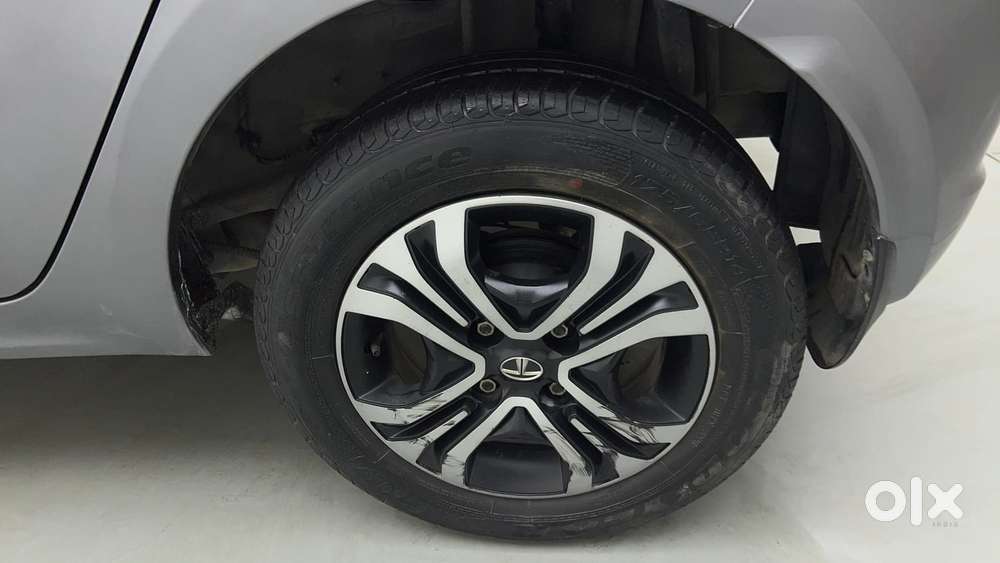 Tata Tiago Xza, 2019, Petrol