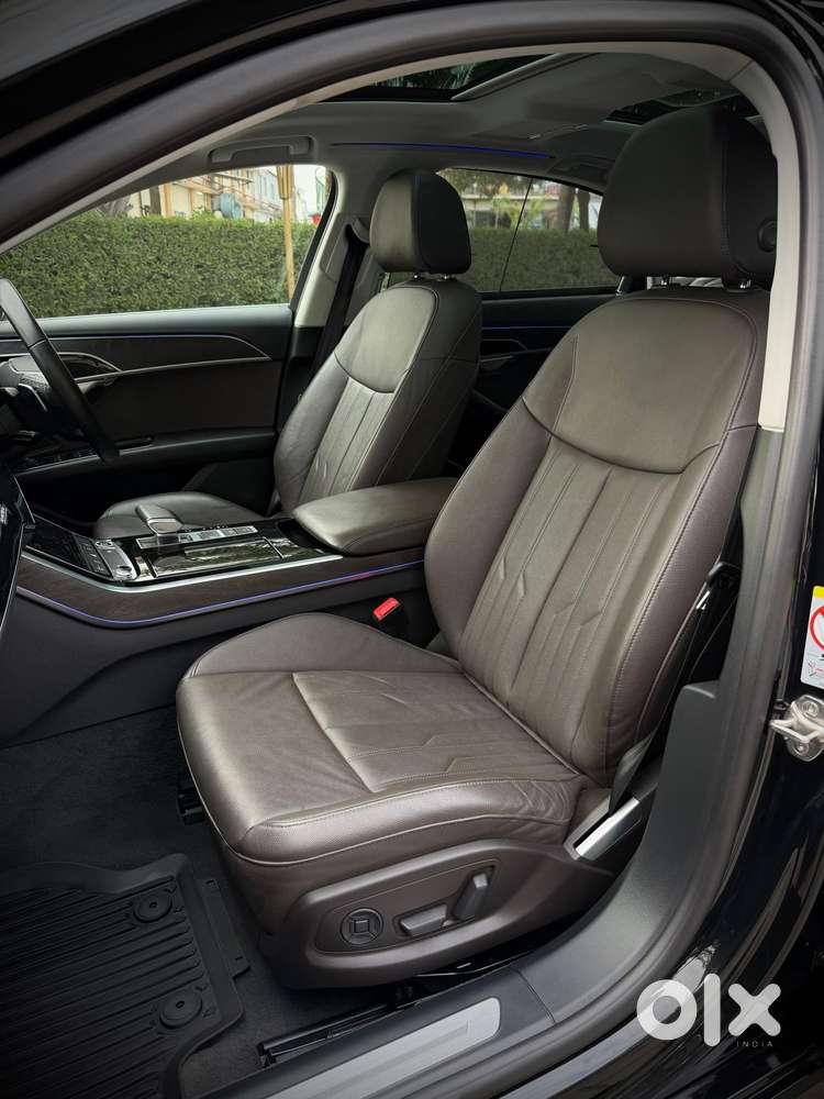 Audi A8 L Celebration Edition, 2023, Petrol