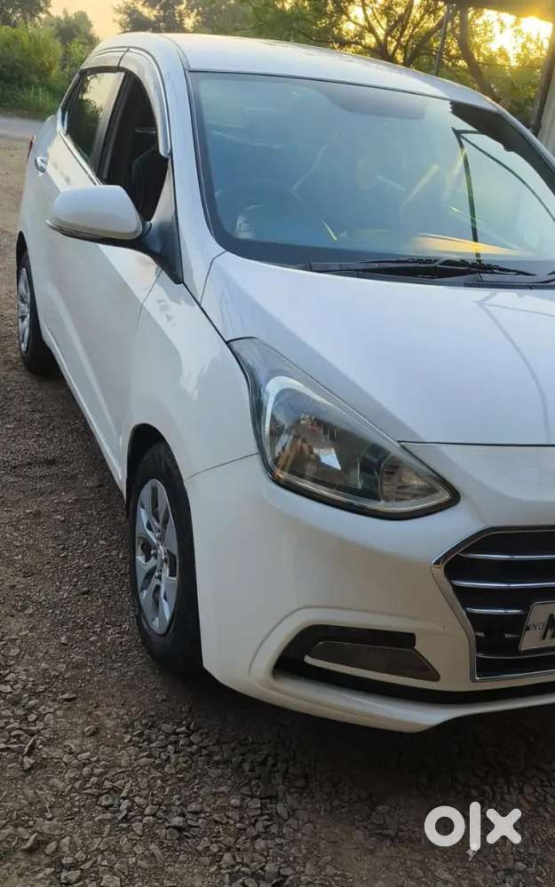 Hyundai Xcent 2017 Diesel 127000 Km Driven