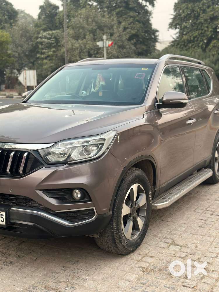 Mahindra Alturas G4 4x2 At, 2020, Diesel
