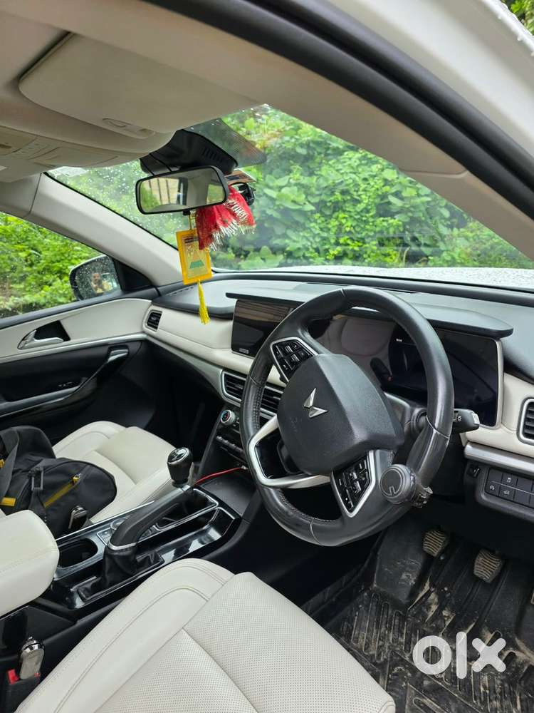 Mahindra Xuv700 2023 Year Diesel